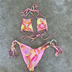 Frankie’s Bikinis Hailee Steinfeld Bikini - sold as a set - both size Medium